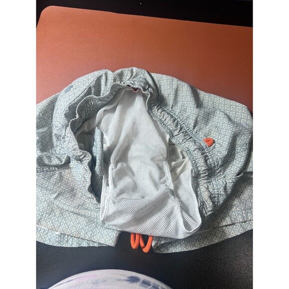 J.Crew Shorts Men's Sz Small Geometric Lined Mesh Drawstring - Picture 6 of 7